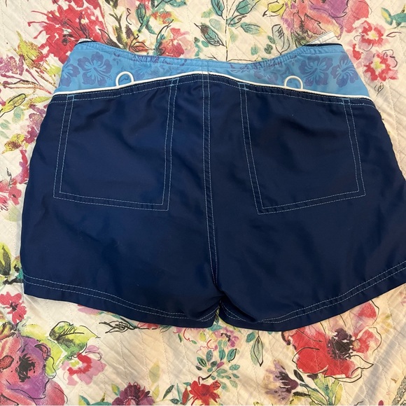 Y2k coconut girl O’Neill swim shorts - Picture 3 of 3